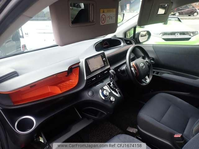toyota sienta 2017 CFJ1674158 image 2