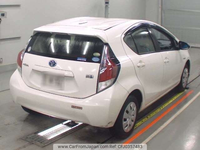 toyota aqua 2015 -TOYOTA--AQUA DAA-NHP10--NHP10-6426123---TOYOTA--AQUA DAA-NHP10--NHP10-6426123- image 2