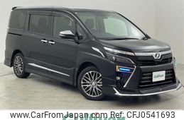 toyota voxy 2019 -TOYOTA--Voxy DBA-ZRR80W--ZRR80-0500424---TOYOTA--Voxy DBA-ZRR80W--ZRR80-0500424-