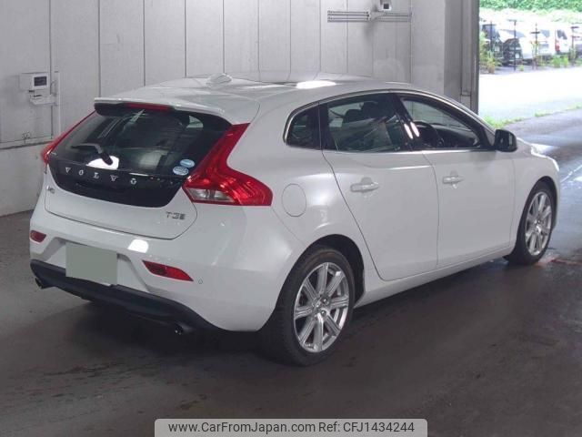 volvo v40 2019 quick_quick_DBA-MB4154T_YV1MV2920K2573680 image 2
