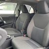toyota yaris-cross 2022 CFJ1766765 image 13