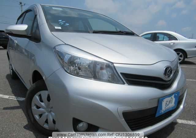 toyota vitz 2013 646828-Y2025060141F-12 image 1