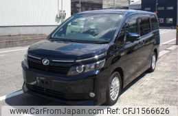 toyota voxy 2014 CFJ1566626
