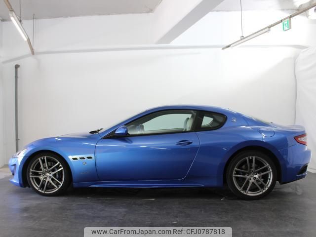 maserati granturismo 2014 quick_quick_ABA-MGTA1_ZAMVL45C000107003 image 2