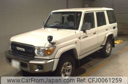 toyota land-cruiser 2015 -TOYOTA 【熊本 130す390】--Land Cruiser GRJ76K-1001897---TOYOTA 【熊本 130す390】--Land Cruiser GRJ76K-1001897-