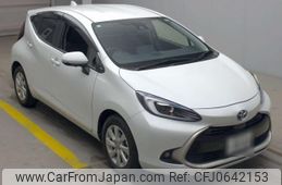 toyota aqua 2021 quick_quick_6AA-MXPK11_MXPK11-2023976