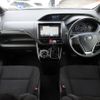 toyota esquire 2018 GOO_JP_700056043930250517001 image 2