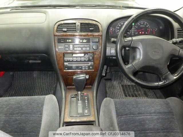 nissan gloria-sedan 1997 I246 image 2