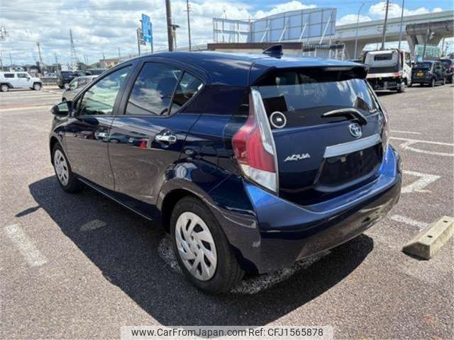 toyota aqua 2016 CFJ1565878 image 2