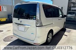 nissan serena 2013 TE1634