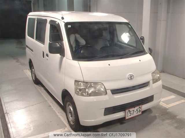 toyota townace-van 2014 CFJ1709791 image 1