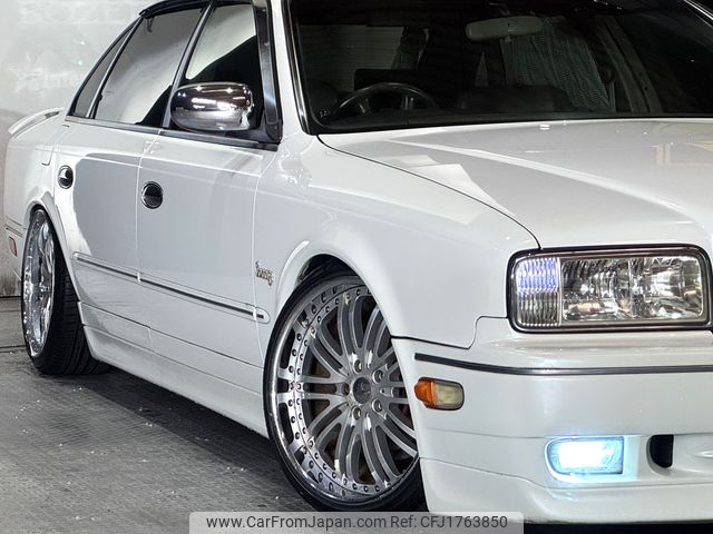 nissan president 1999 CFJ1763850 image 1