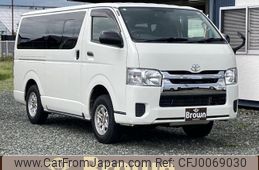 toyota hiace-van 2015 -TOYOTA 【名変中 】--Hiace Van KDH206V--6011032---TOYOTA 【名変中 】--Hiace Van KDH206V--6011032-