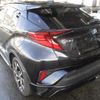 toyota c-hr 2020 quick_quick_6AA-ZYX11_ZYX11-2017233 image 2