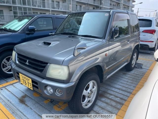 mitsubishi pajero-mini 2002 CFJ1839557 image 1