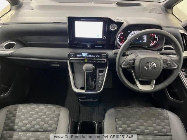 toyota voxy 2023 -TOYOTA--Voxy 6BA-MZRA90W--MZRA90-0054695---TOYOTA--Voxy 6BA-MZRA90W--MZRA90-0054695- image 2