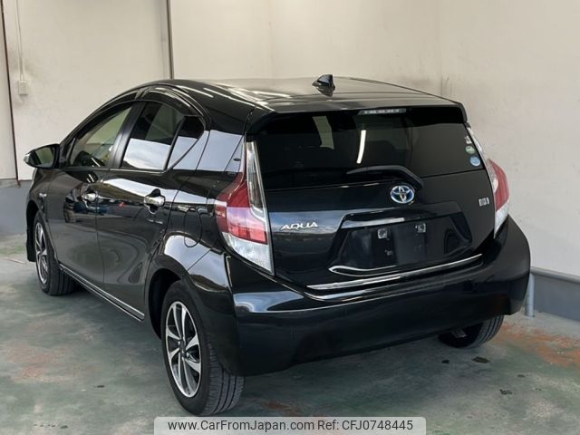 toyota aqua 2015 -TOYOTA--AQUA NHP10-6396818---TOYOTA--AQUA NHP10-6396818- image 2