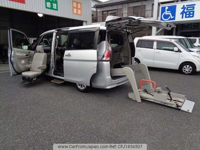 nissan serena 2018 CFJ1856507 image 1