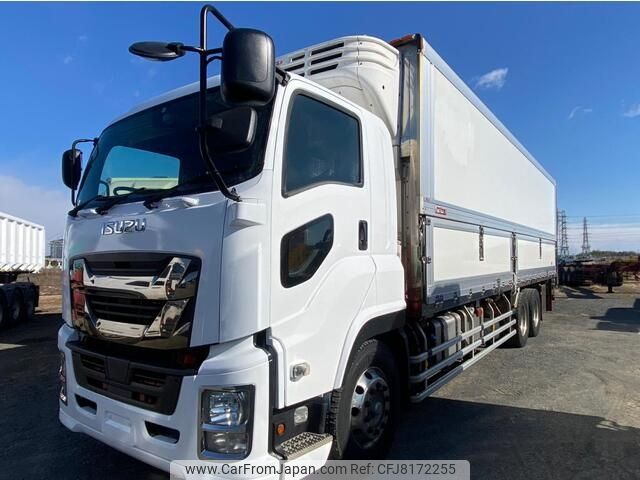 isuzu giga 2016 CFJ8172255 image 1