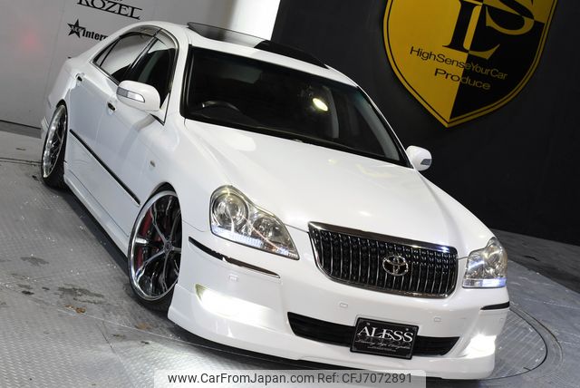 2007 Toyota Crown Majesta 2WD - Car Price $7,166