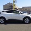 toyota c-hr 2017 quick_quick_DBA-NGX50_NGX50-2005573 image 9