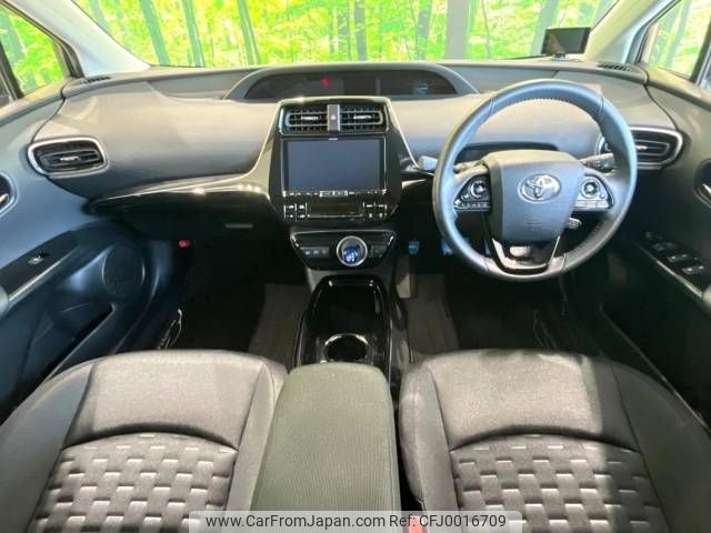 toyota prius-phv 2018 -TOYOTA--Prius PHV DLA-ZVW52--ZVW52-3083709---TOYOTA--Prius PHV DLA-ZVW52--ZVW52-3083709- image 2