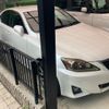 lexus is 2012 CFJ1740364 image 2