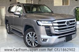 toyota land-cruiser 2024 CFJ1862902