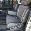 nissan elgrand 2005 -NISSAN--Elgrand ME51--017656---NISSAN--Elgrand ME51--017656- image 18