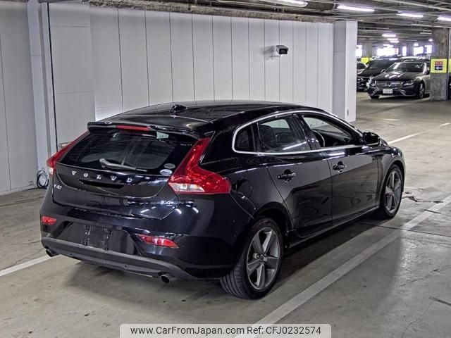 volvo v40 2014 -VOLVO--Volvo V40 YV1MV485BE2129002---VOLVO--Volvo V40 YV1MV485BE2129002- image 2