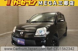 toyota sienta 2013 CFJ1562342