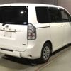 toyota voxy 2012 CFJ1512119 image 2
