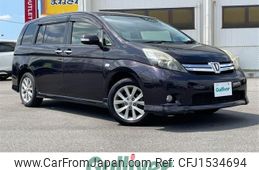 toyota isis 2012 CFJ1534694