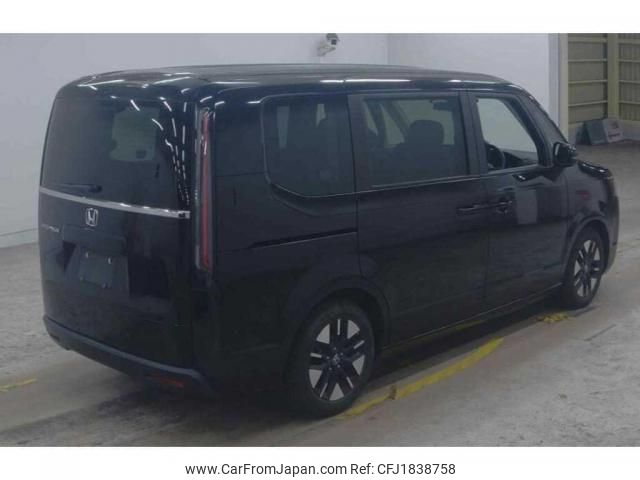 honda stepwagon 2022 CFJ1838758 image 2