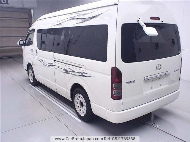 toyota hiace-van 2007 CFJ1769338 image 2
