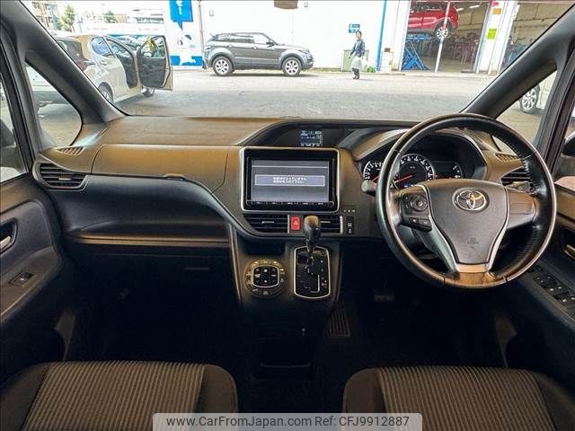 toyota voxy 2014 -TOYOTA--Voxy DBA-ZRR80W--ZRR80-0005790---TOYOTA--Voxy DBA-ZRR80W--ZRR80-0005790- image 2