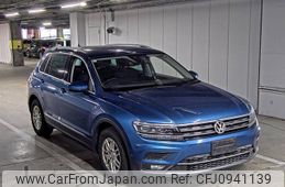 volkswagen tiguan 2018 -VOLKSWAGEN--VW Tiguan WVGZZZ5NZJW436893---VOLKSWAGEN--VW Tiguan WVGZZZ5NZJW436893-