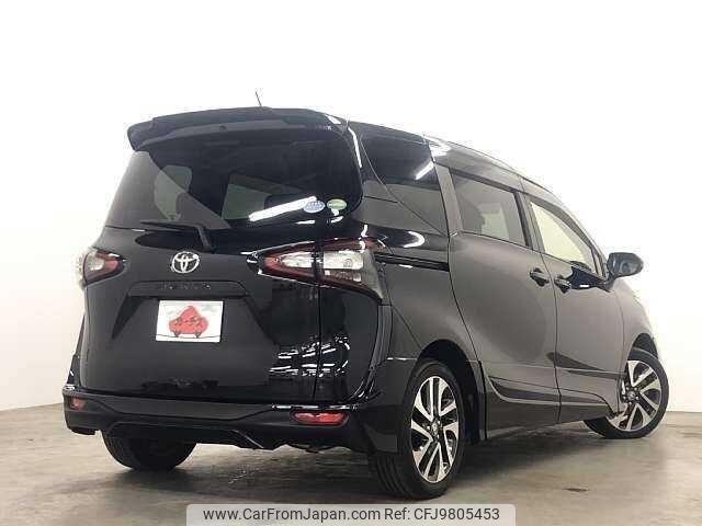 toyota sienta 2016 504928-921158 image 2