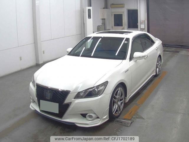 toyota crown-hybrid 2014 CFJ1702189 image 1