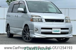 toyota voxy 2004 -TOYOTA--Voxy CBA-AZR60G--AZR60-0361511---TOYOTA--Voxy CBA-AZR60G--AZR60-0361511-