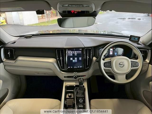 volvo xc60 2018 CFJ1854441 image 2