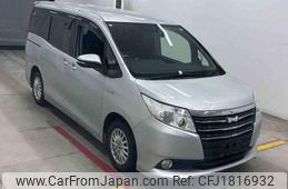 toyota noah 2015 CFJ1816932