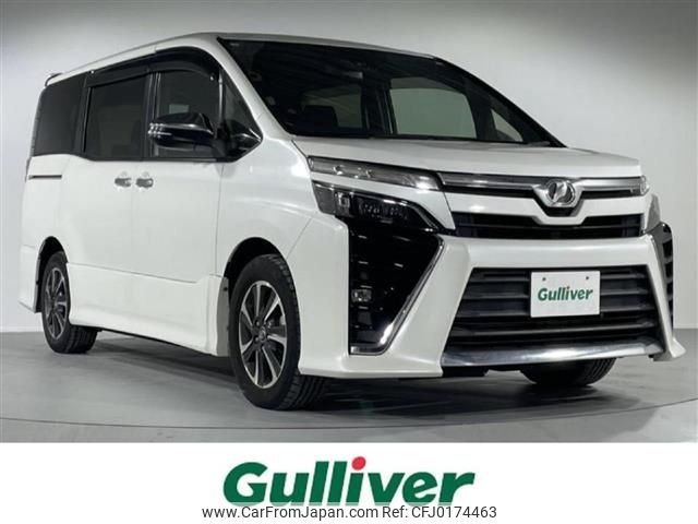 toyota voxy 2018 -TOYOTA--Voxy DBA-ZRR80W--ZRR80-0447424---TOYOTA--Voxy DBA-ZRR80W--ZRR80-0447424- image 1