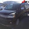 toyota voxy 2006 -TOYOTA--Voxy AZR60G--3004922---TOYOTA--Voxy AZR60G--3004922- image 13