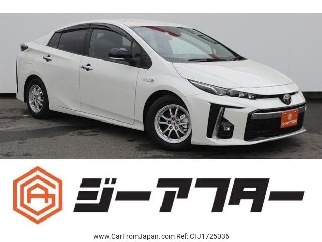 toyota prius-phv 2017 CFJ1725036 image 1