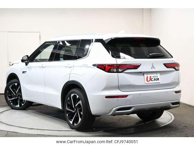 mitsubishi outlander 2022 quick_quick_5LA-GN0W_GN0W-0100492 image 2