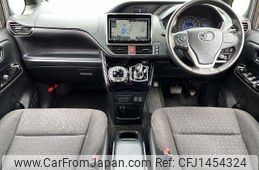 toyota noah 2017 CFJ1454324