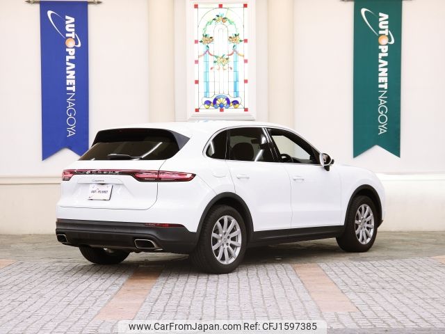 porsche cayenne 2019 CFJ1597385 image 2
