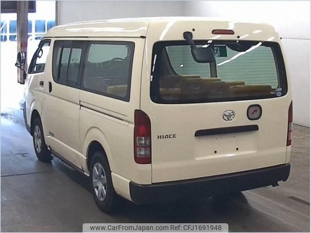 toyota hiace-wagon 2009 CFJ1691948 image 2