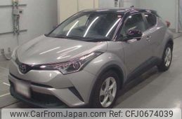 toyota c-hr 2018 -TOYOTA--C-HR DBA-NGX10--NGX10-2006349---TOYOTA--C-HR DBA-NGX10--NGX10-2006349-